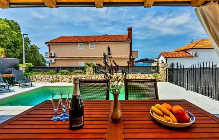 Vintage Residence Dramalj, Pool Self-Use Kültér fotó